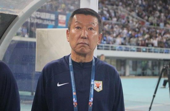 伊人久久国产免费观看视频